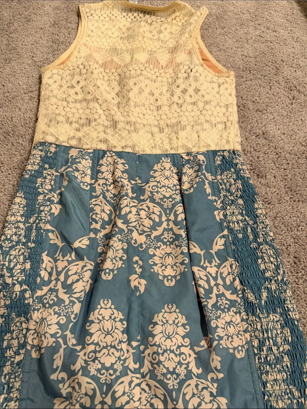 Beguile Byron Lars Lasercut Fleur-De-Lys Dress Size 2 - Picture 7 of 9